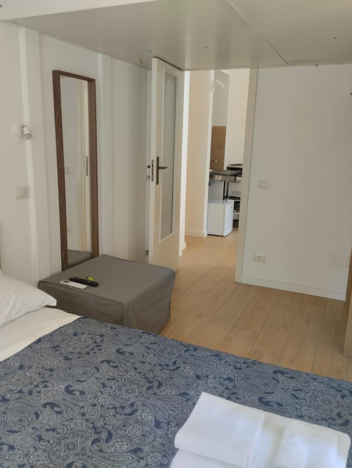 Amedeo Square 3*