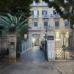 Amedeo Square Hotel