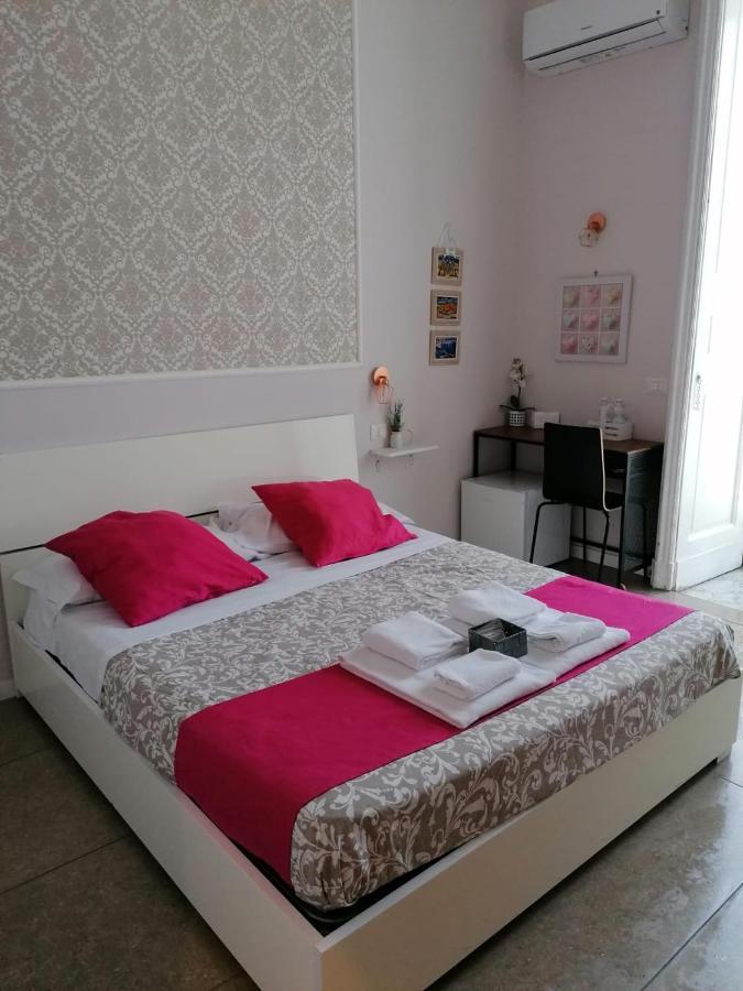 Amedeo Square Bed & Breakfast