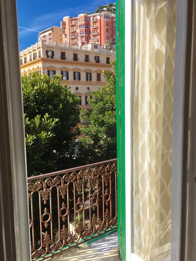 Bed & Breakfast Amedeo Square 3*